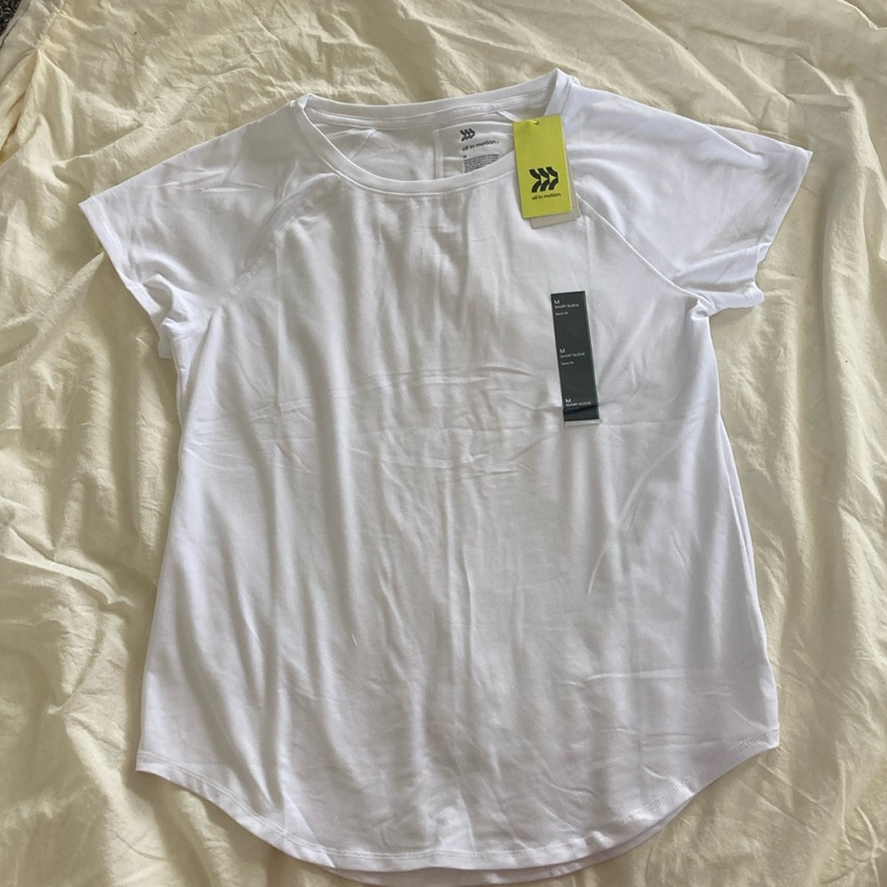 All in Motion White Semi Fitted Short Sleeve Tee NWT